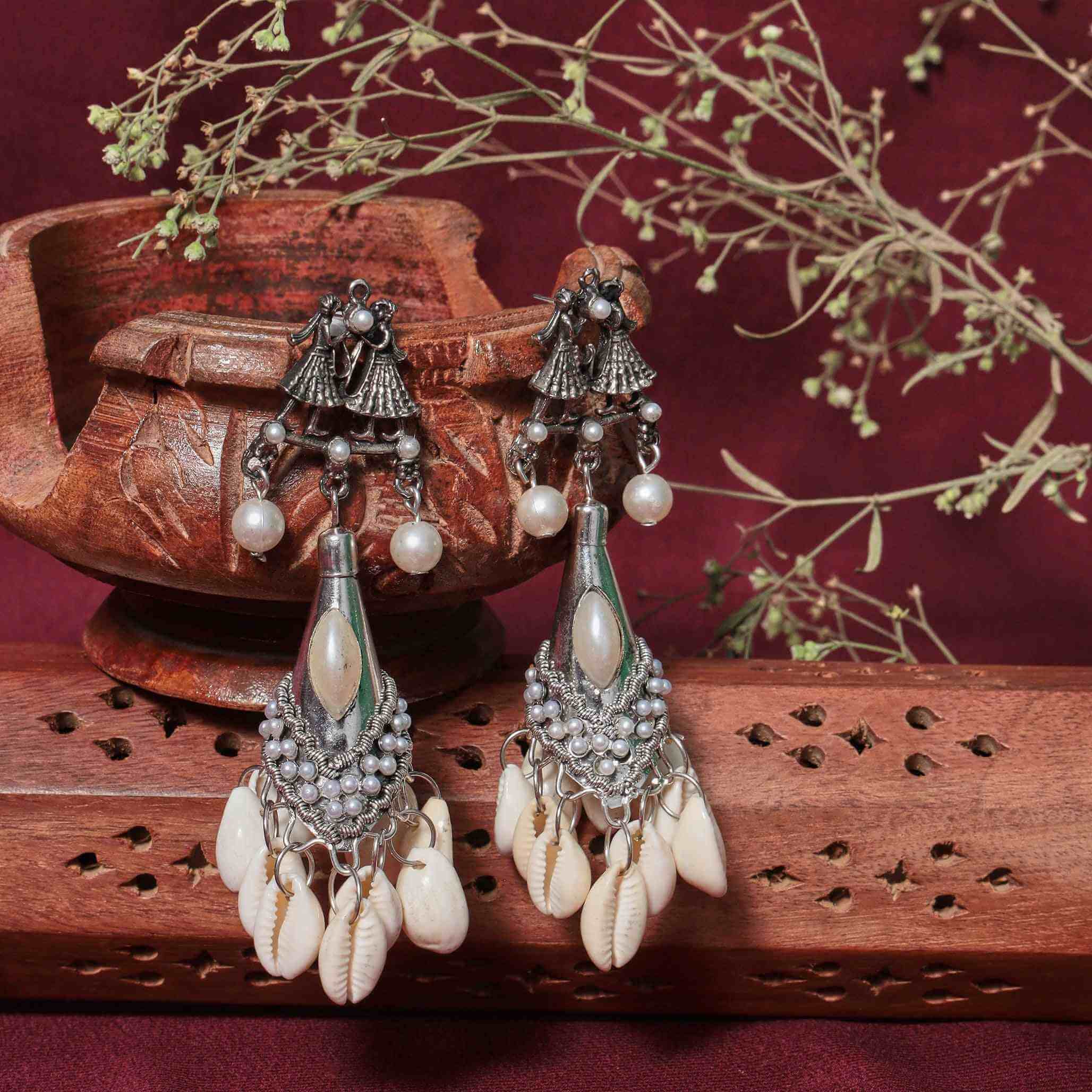 Gaurangi Kaudi & Pearl Silver Oxidized Jhumki Earrings
