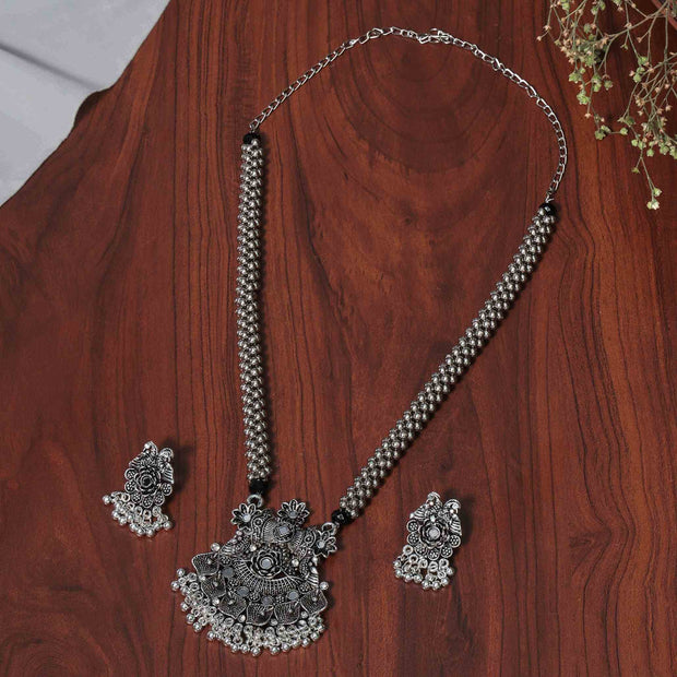 Raavi Silver Oxidized Long Necklace Set
