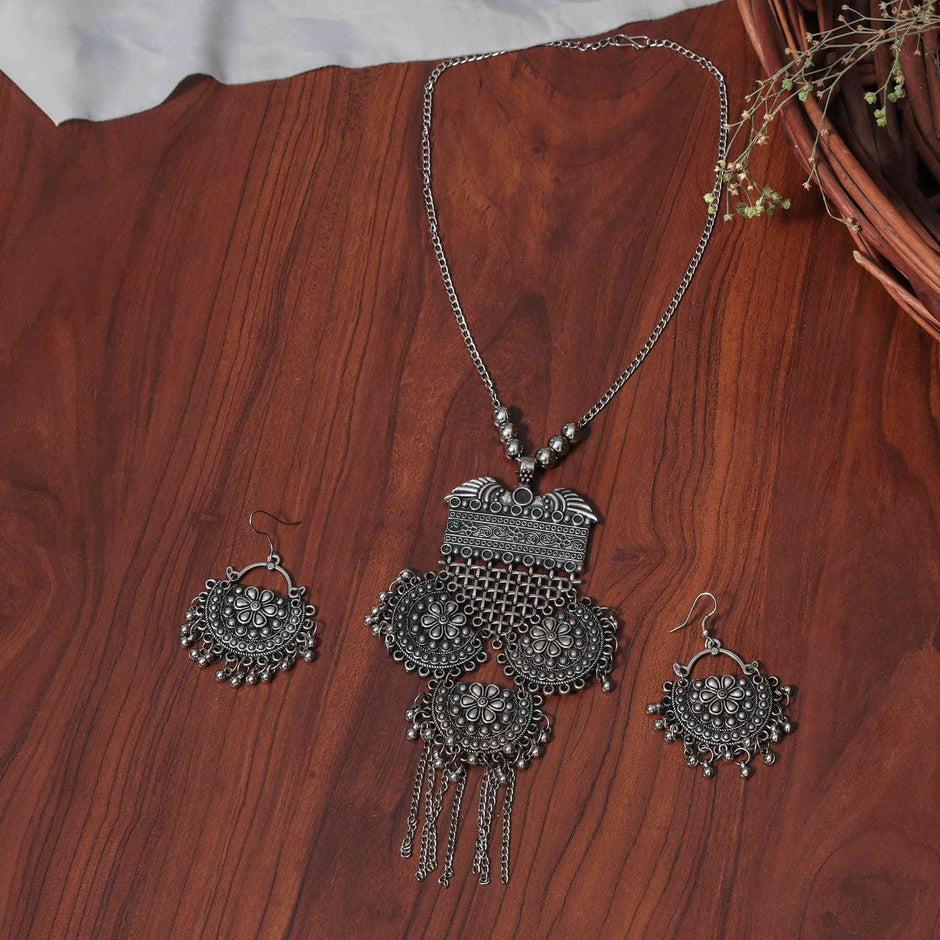 Kavya Silver Oxidized Long Necklace Set