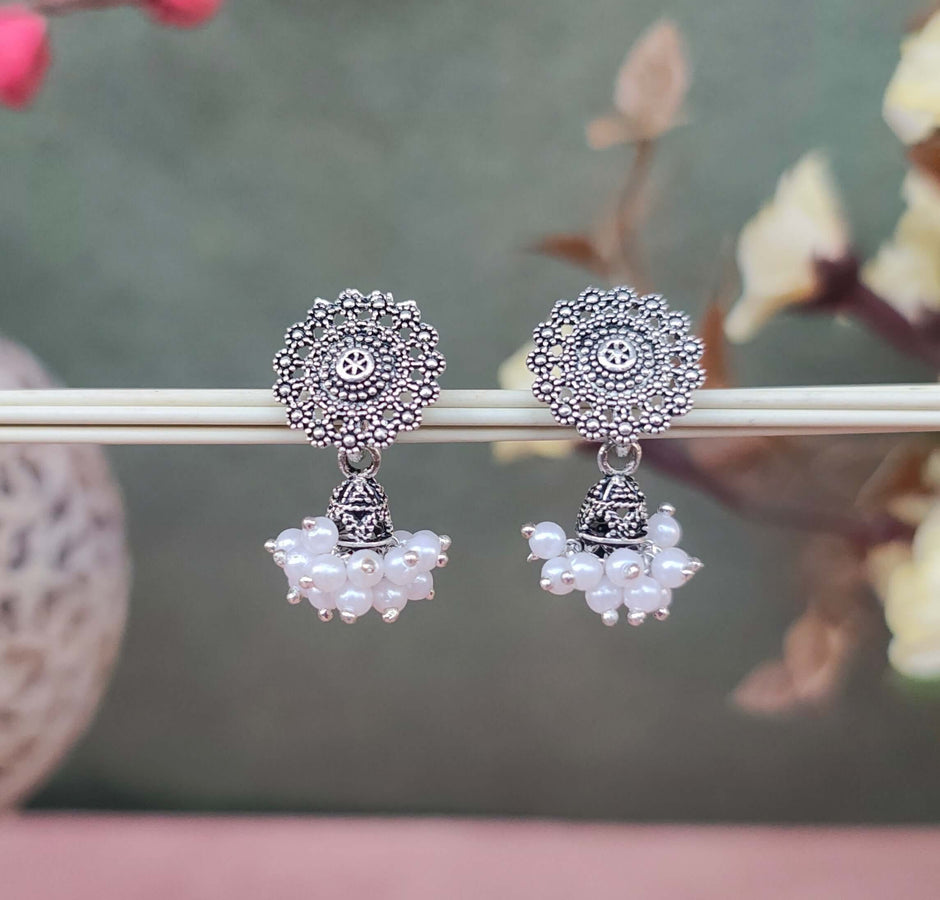 ANVI PEARL SILVER OXIDIZED STUD JHUMKI EARRINGS