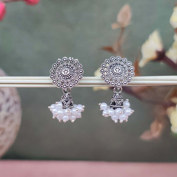 ANVI PEARL SILVER OXIDIZED STUD JHUMKI EARRINGS
