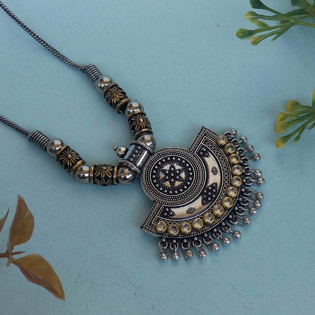 Divya Silver Oxidized Chain Pendant