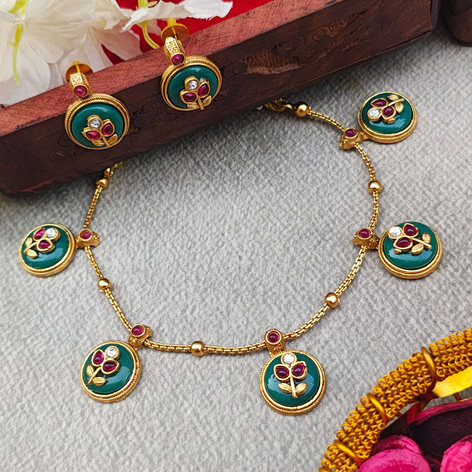 Dvisha Gold Plated Necklace Set