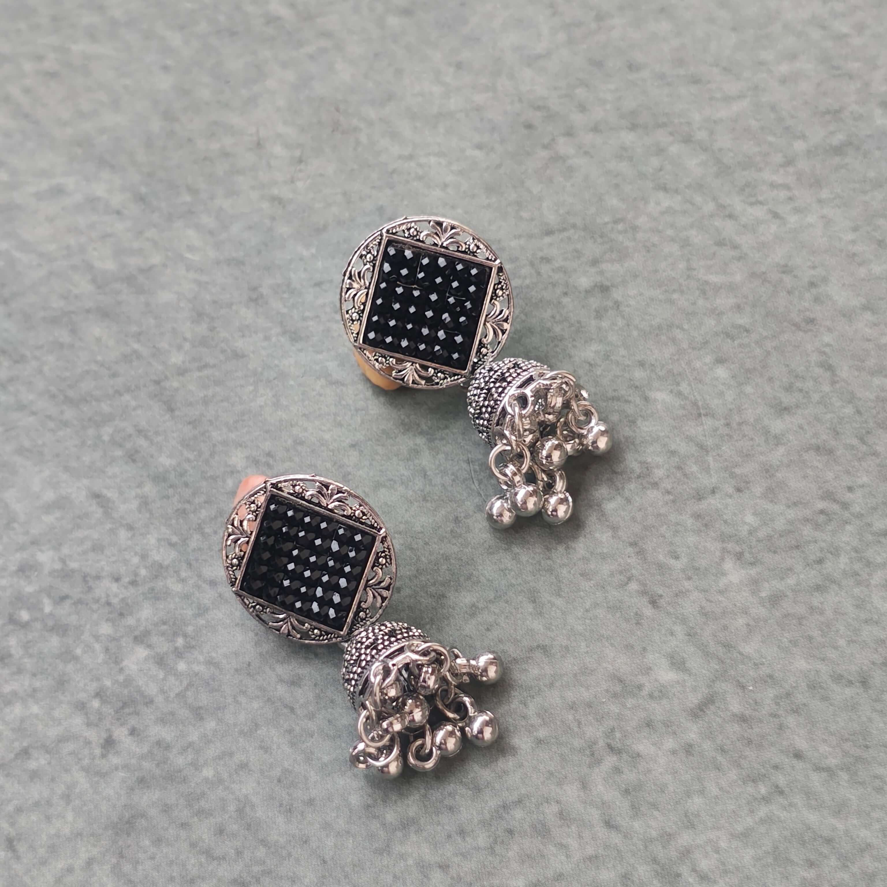 GARGI SILVER OXIDIZED STUD JHUMKI EARRINGS