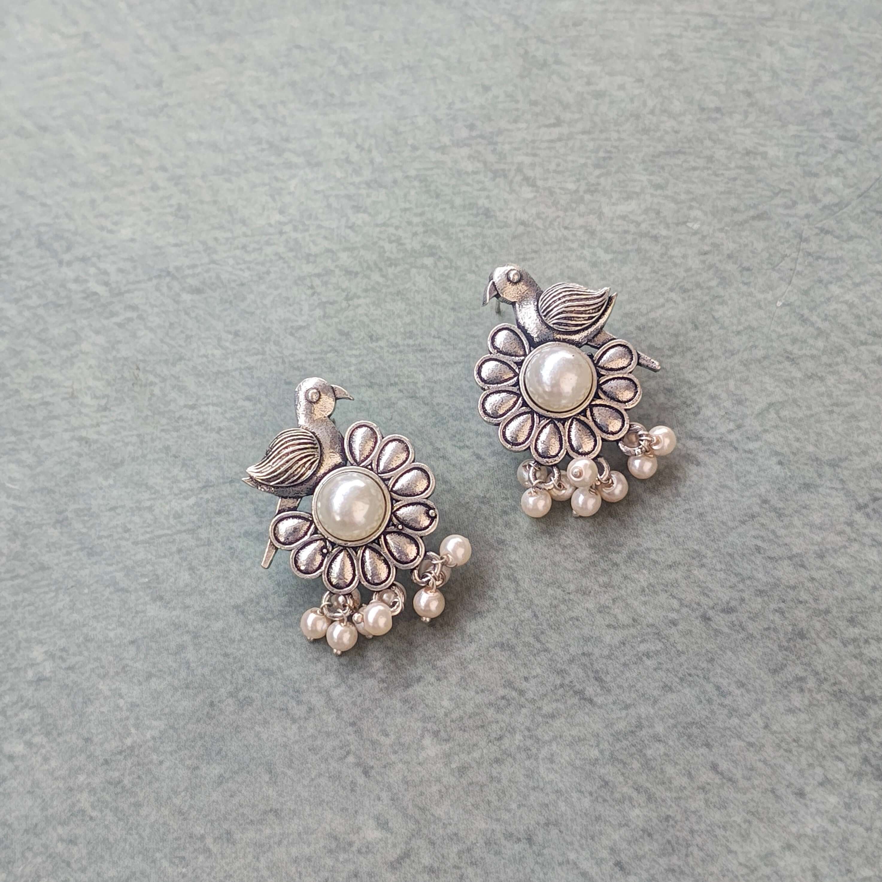 Hans Pearl Silver Oxidized Earrings