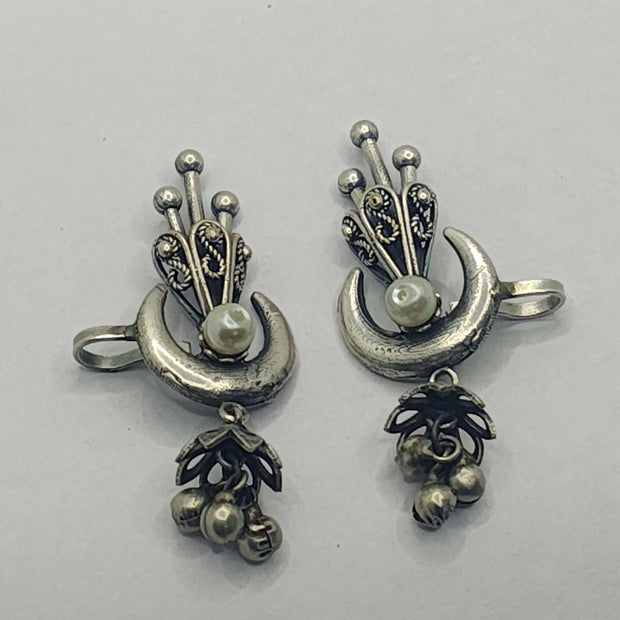 Lakshita Silver Oxidized Earcuffs