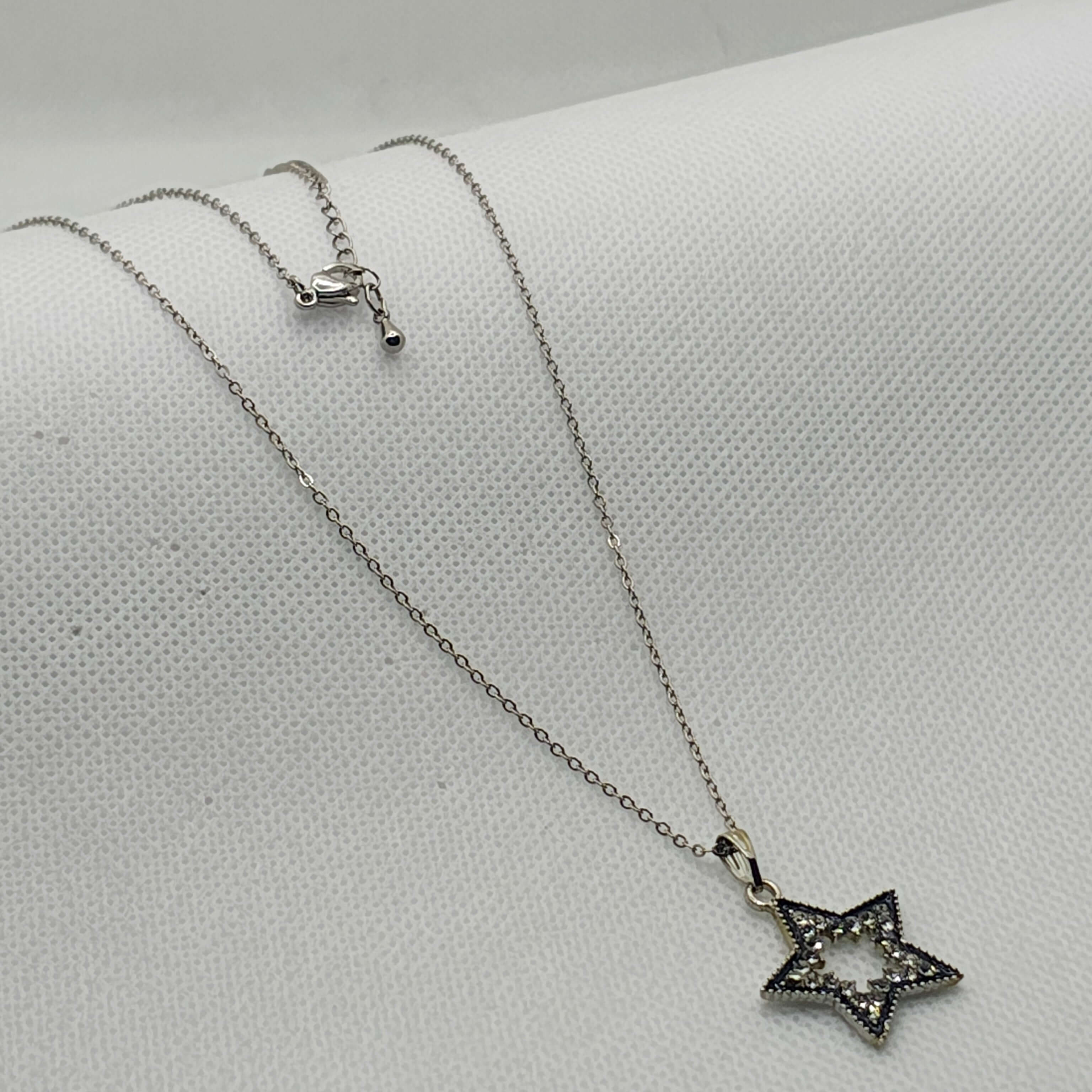Tara Silver Plated Chain Pendant