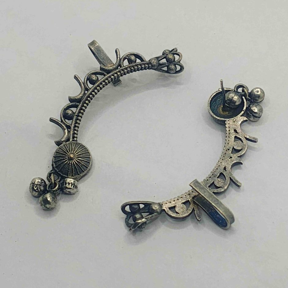 SARIKA SILVER OXIDIZED EARRING EARCUFFS