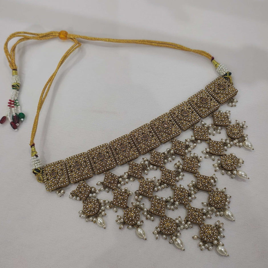 Tapasya Rajwadi Polki Kundan Choker Set