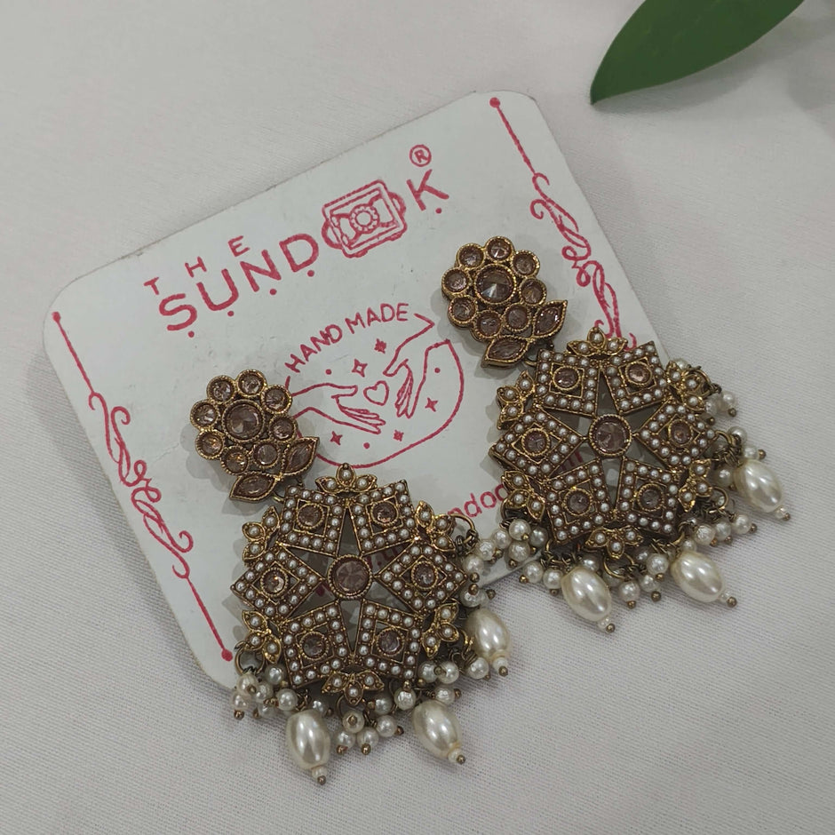 Tapasya Rajwadi Polki Kundan Choker Set