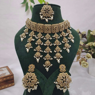 Tapasya Rajwadi Polki Kundan Choker Set