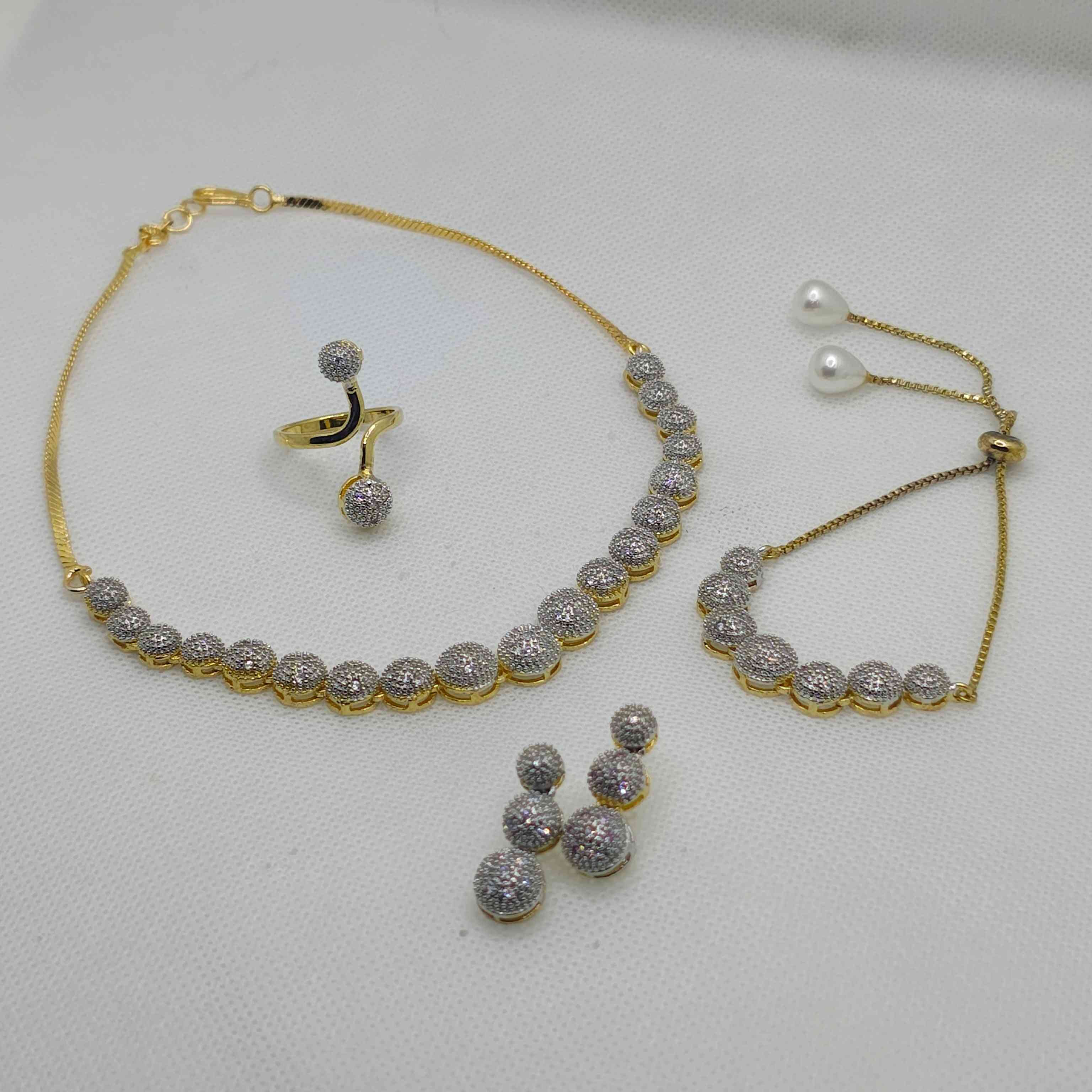 ZIVA AD NECKLACE SET WITH RING AND BRACELET - GOLD PLATED