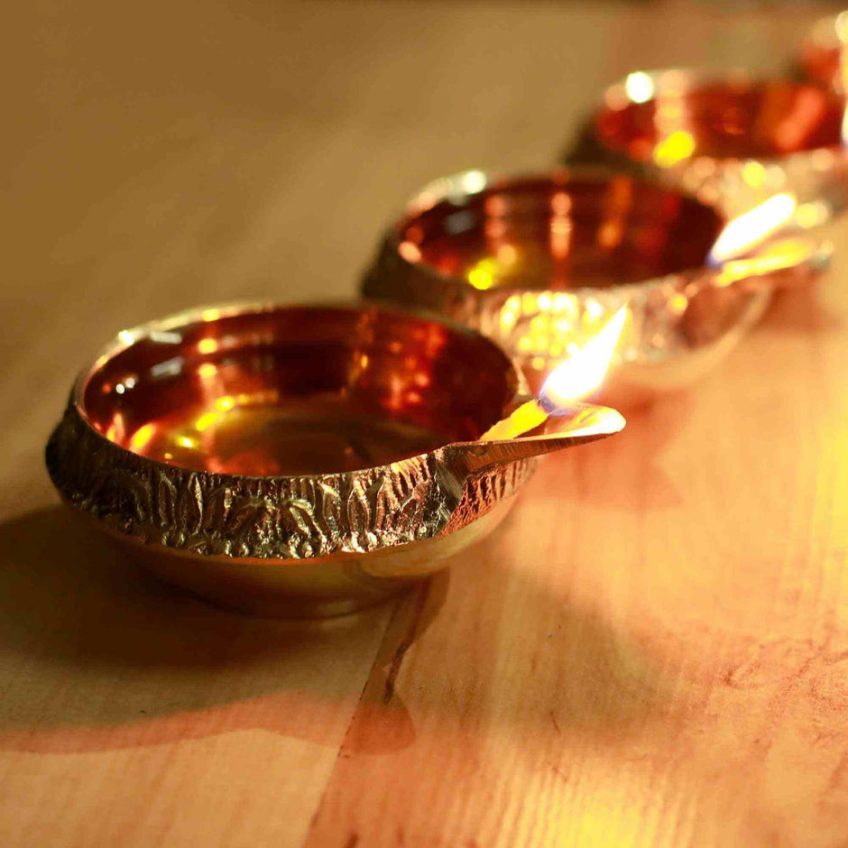 Brass Engraved Kuber Diya - Size 1