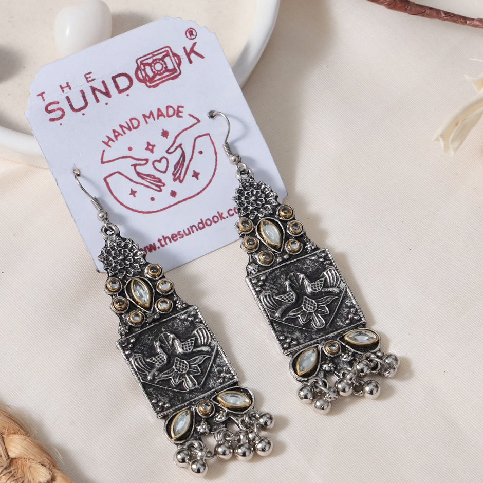 Akansha Kundan Silver Oxidized Necklace Set