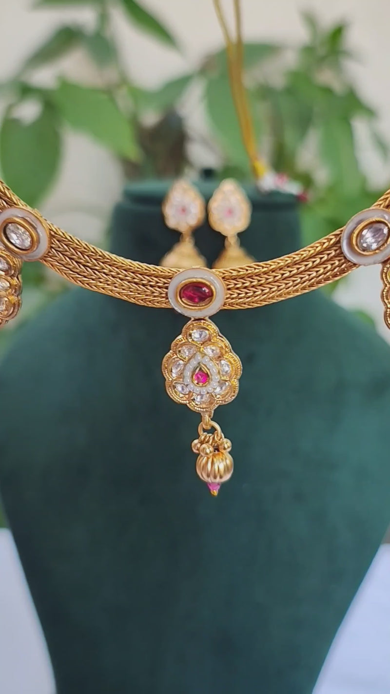 Mishka Antique Gold Kundan Necklace Set